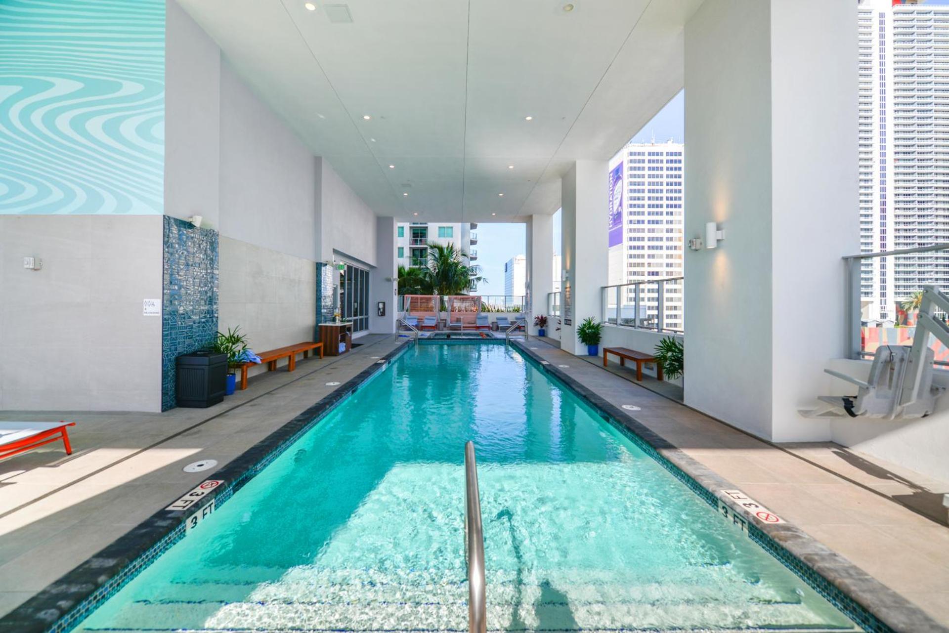 Appartamento Luxury One-bedroom W Amenities!